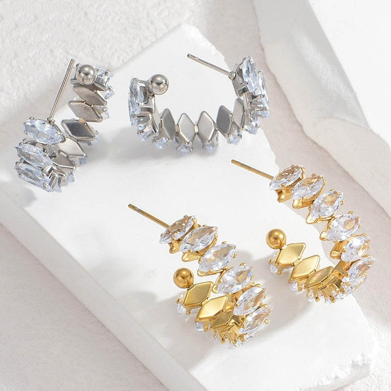 ✨ Boucles d’Oreilles Élégance Cristalline ✨