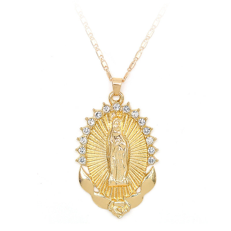 Collier Médaille Dorée – Élégance & Style