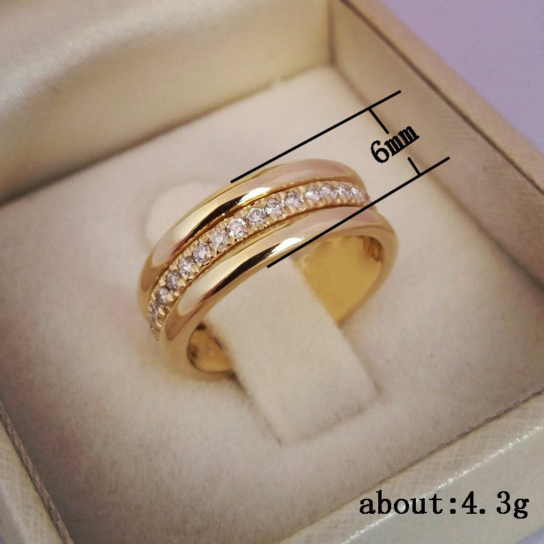 Bague Chic en Or et Strass Étincelants✨