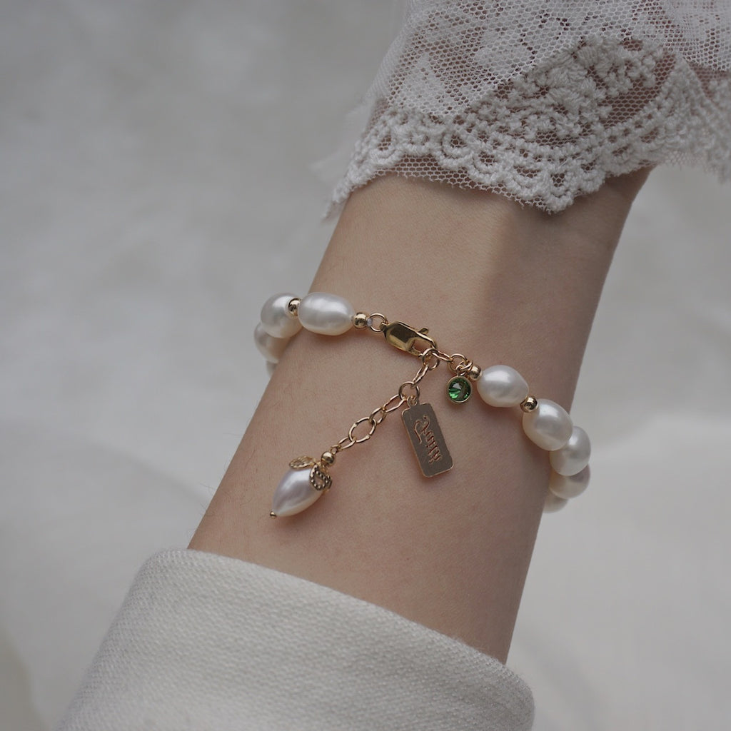 ✨ Bracelet Élégant en Perles & Zircon – Raffinement Intemporel ✨