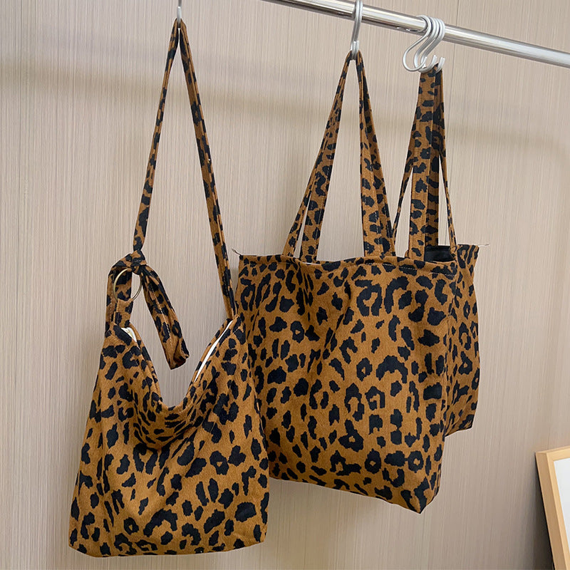 ✨ Grand sac cabas imprimé léopard – Style vintage ✨