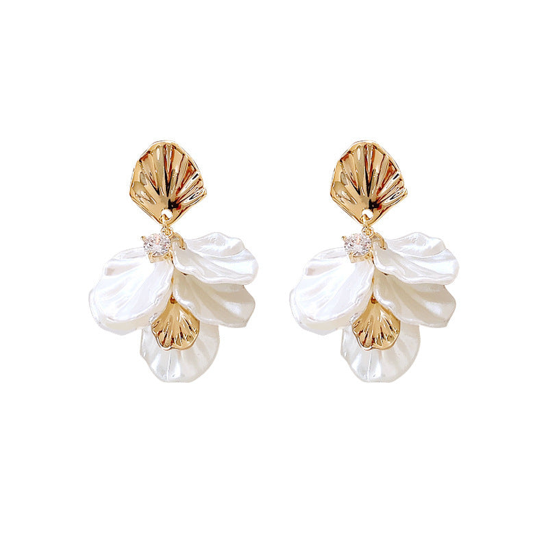 ✨Boucles d’Oreilles Élégantes en Fleur – Style Rétro & Chic ✨
