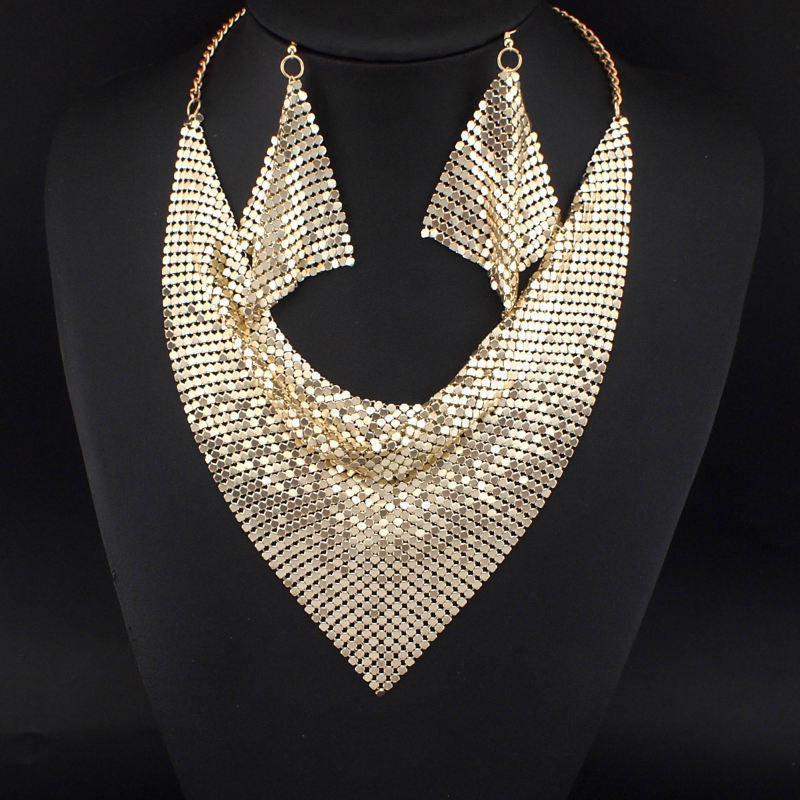 ✨Parure Léopard Chic – Collier foulard en soie et boucles d’oreilles assorties✨