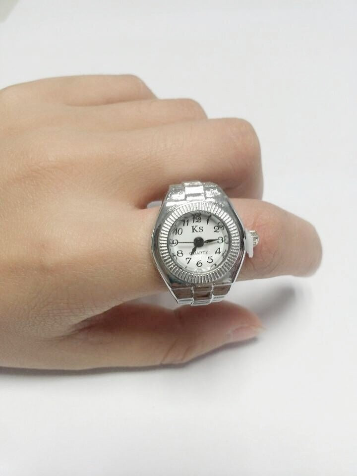 ✨Bague Montre Originale – Accessoire Mode & Cadeau Tendance✨