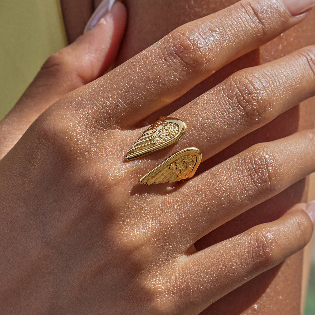 ✨ Bague “Ailes dorées” acier inoxydable – Élégance intemporelle & tendance ✨