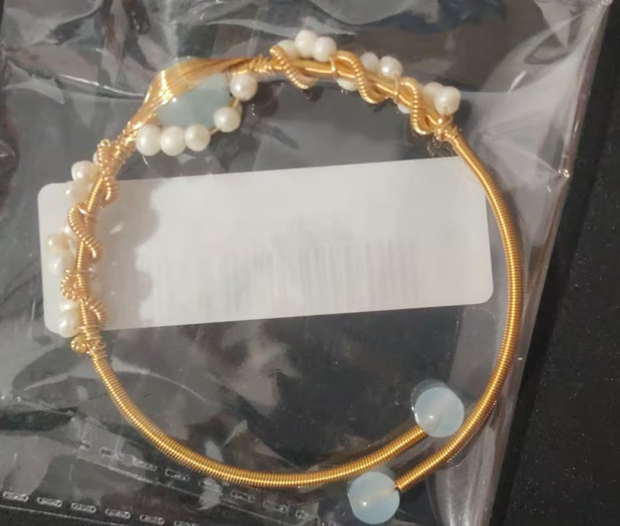 ✨ Bracelet Vintage Perles & Dorure – Élégance Intemporelle ✨