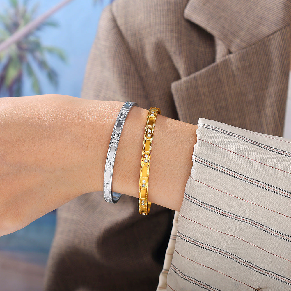 ✨ Bracelet Chic Ajustable – Acier Inoxydable & Zirconium Étincelant ✨