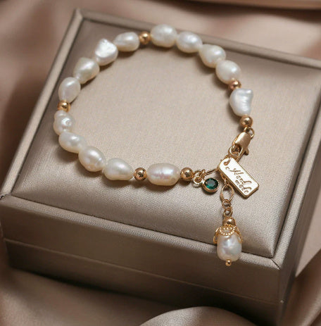 ✨ Bracelet Élégant en Perles & Zircon – Raffinement Intemporel ✨