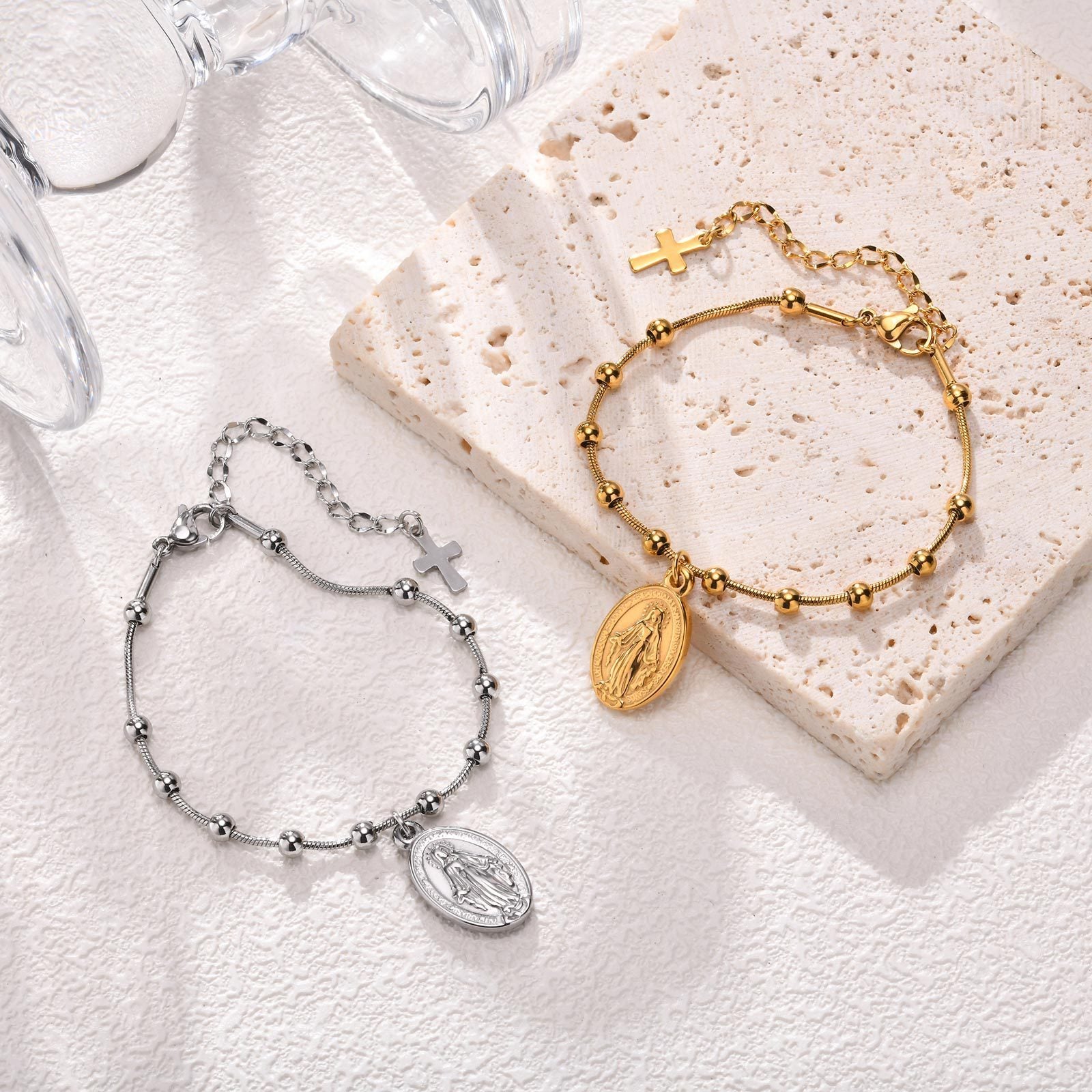 ✨Bracelet Croix Ovale en Acier Inoxydable – Élégant et Moderne, Plaqué Or ou Acier✨