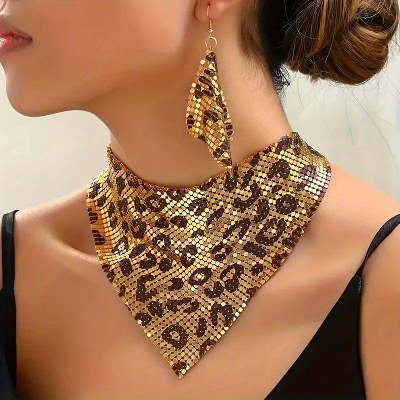 ✨Parure Léopard Chic – Collier foulard en soie et boucles d’oreilles assorties✨