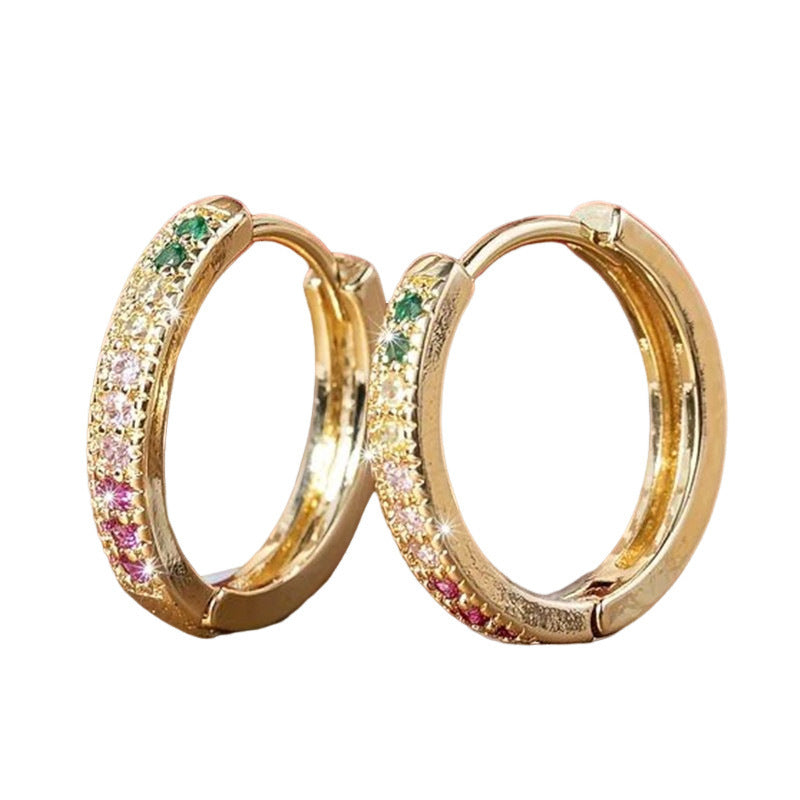 ✨ Créoles Dorées Incrustées de Zircons Multicolores – Élégance et Brillance ✨