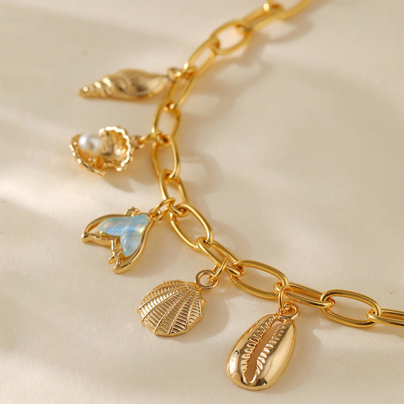 ✨ Bracelet Élégance Marine – Plaqué Or 18K & Coquillages 🌸
