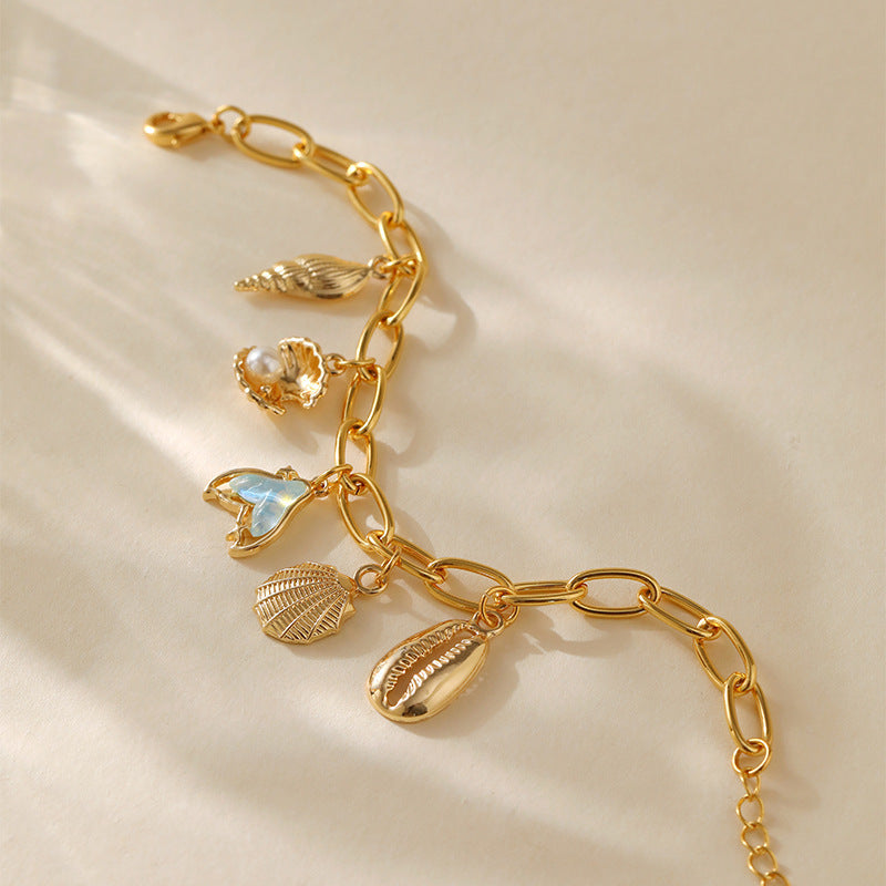 ✨ Bracelet Élégance Marine – Plaqué Or 18K & Coquillages 🌸