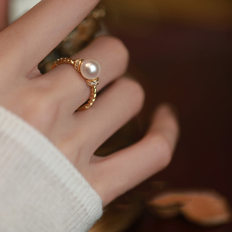 ✨ Bague Élégance Perle Antique – Style Torsadé Chic ✨