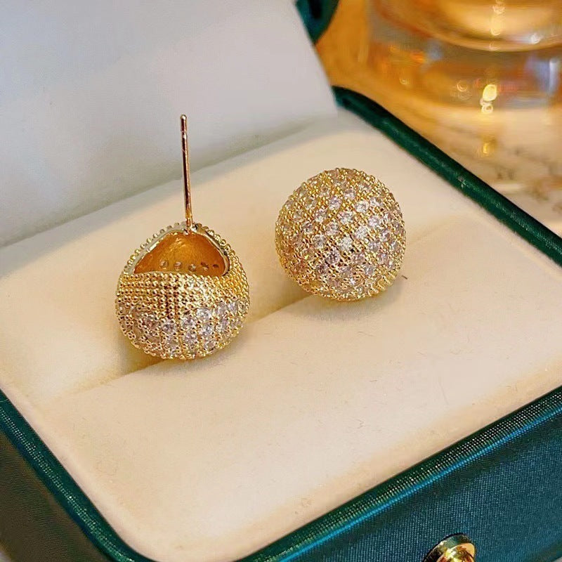 ✨ Boucles d’Oreilles Boule Cristal – Éclat Diamant & Élégance Moderne