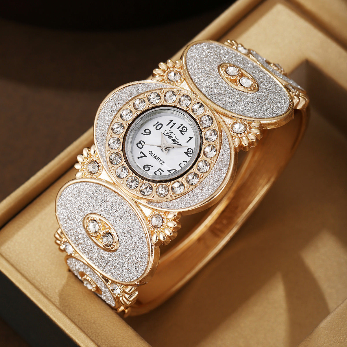 ✨Montre Bracelet Quartz – Style Diamant & Fleurs✨