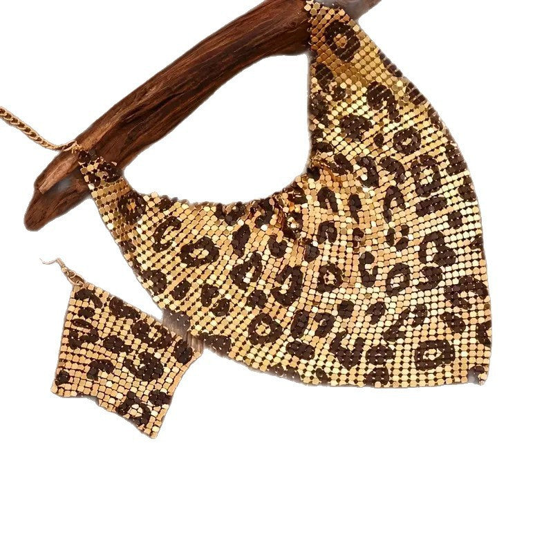 ✨Parure Léopard Chic – Collier foulard en soie et boucles d’oreilles assorties✨